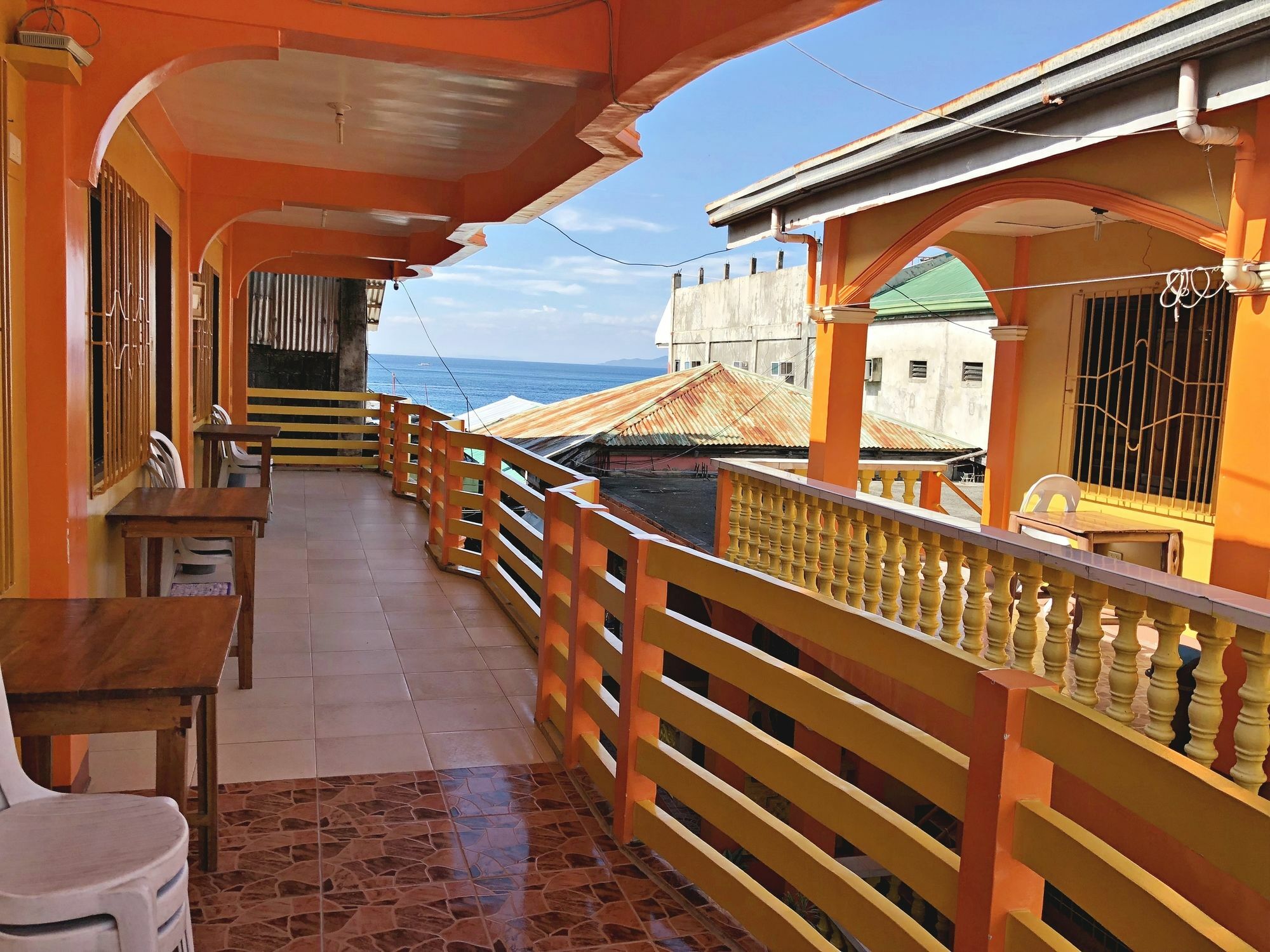 Queen Of Isle Cottages And Restaurant Puerto Galera Buitenkant foto